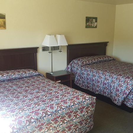 Safari Inn Motel Winston Eksteriør billede